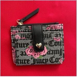 NWOT Juicy Couture small coin purse